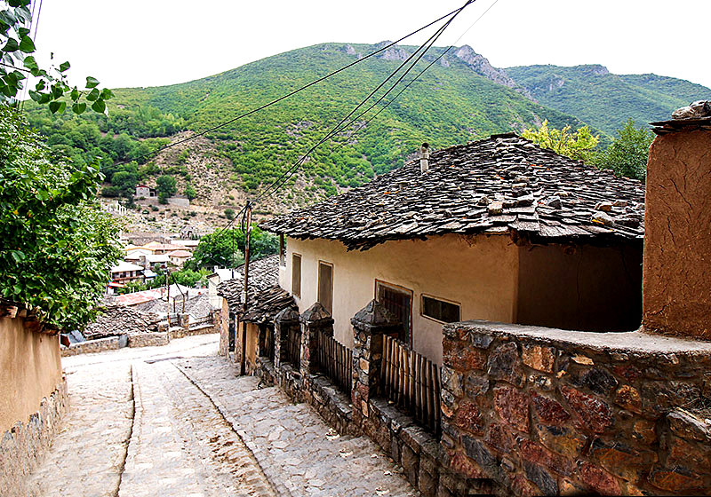 نمایی از کوچه های روستای کندلوس